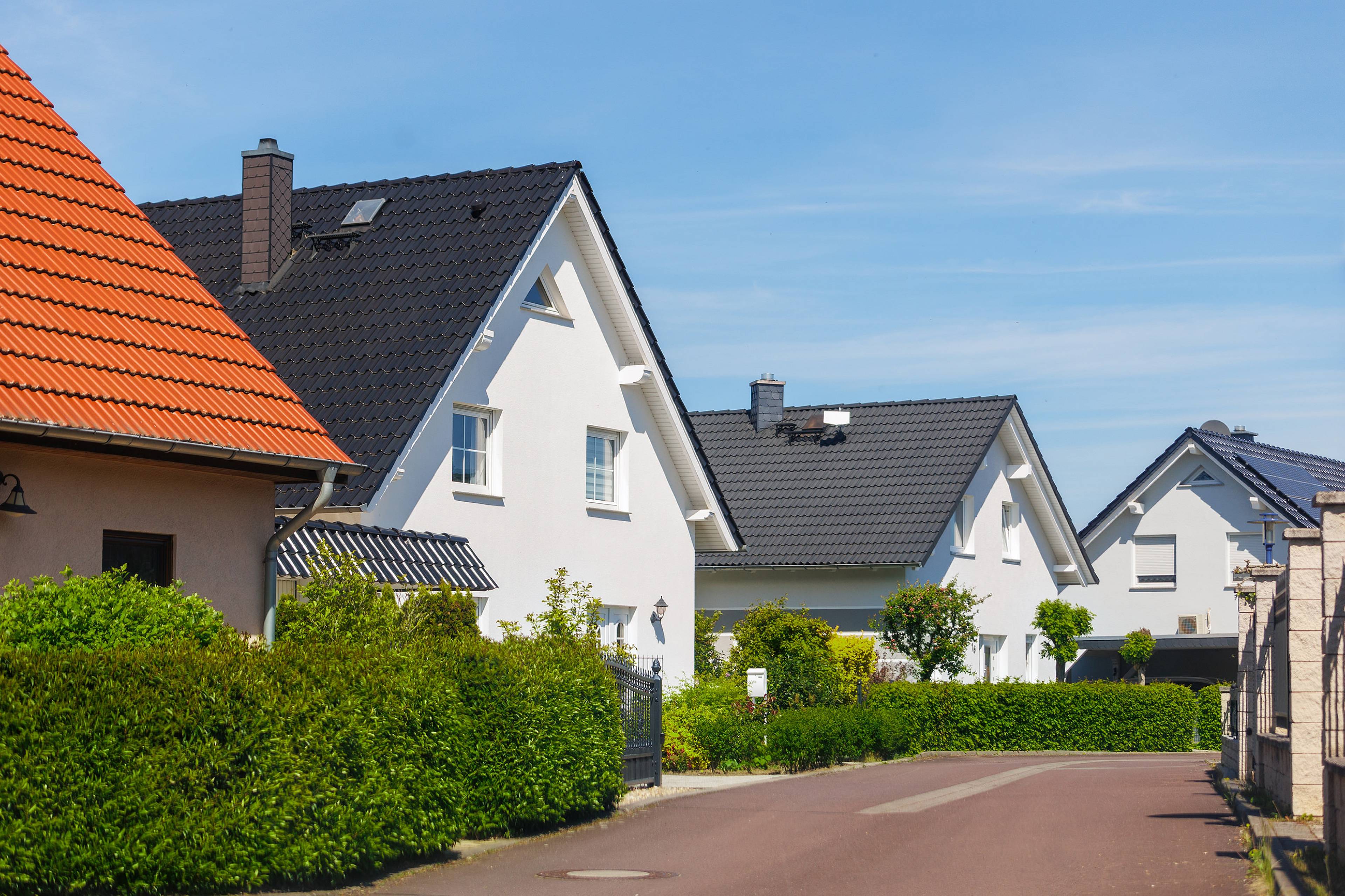 Einfamilienhäuser in ruhiger Wohnlage in Bayreuth mit gepflegten Gärten und Vorgärten
