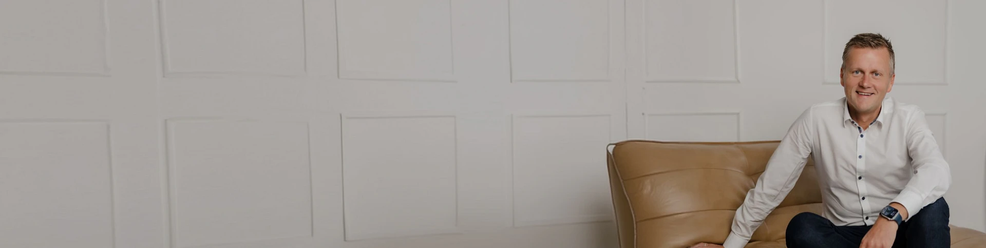Peter Vogt im Büro – persönlicher Immobilienmakler in Bayreuth